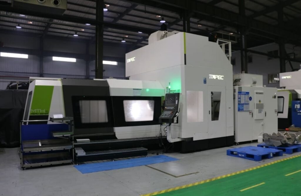 Large-scale CNC machining center