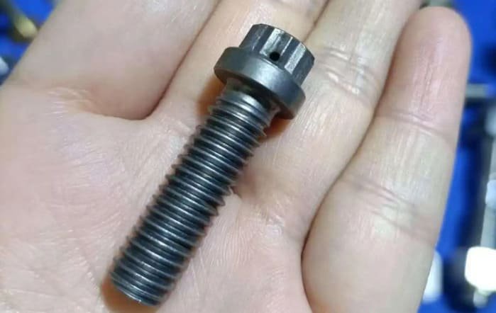 Bolts processed from Inconel 718